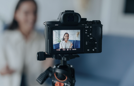 Visual Storytelling: How to Engage and Convert Your Audience